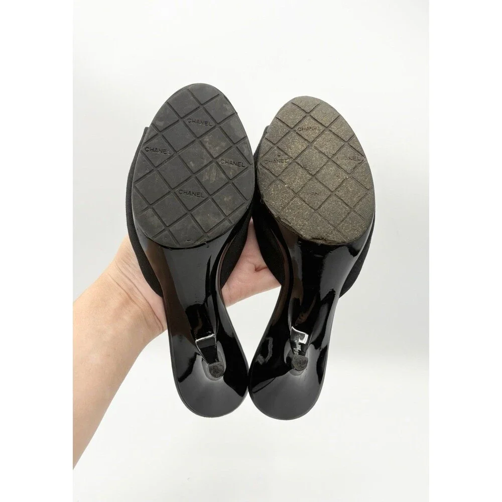 CHANEL 2004 black